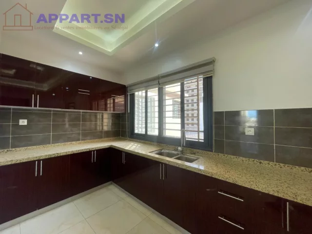 APPARTEMENT F4 À LOUER NGOR ALMADIES Ngor • Dakar Sénégal