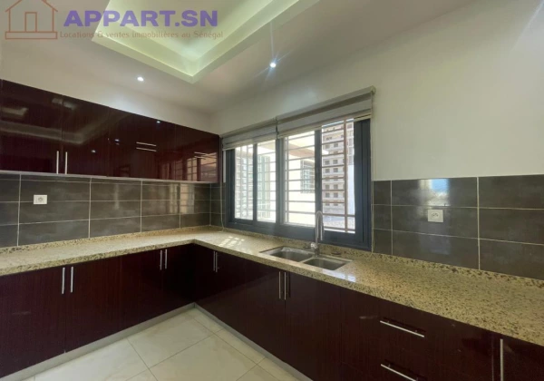 APPARTEMENT F4 À LOUER NGOR ALMADIES Ngor • Dakar Senegal