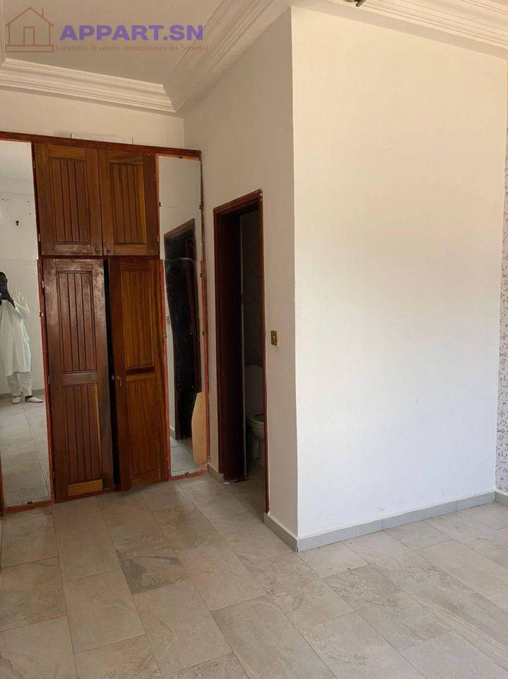 Studio à louer à Ngor