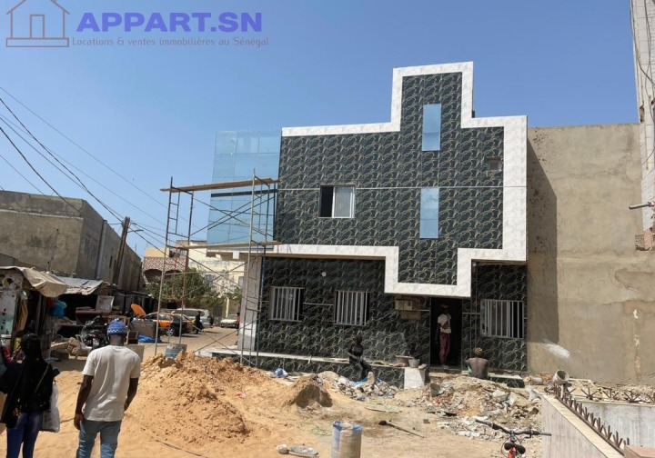Villa R+1 à vendre Parcelles Assainies Ngor • Dakar Sénégal