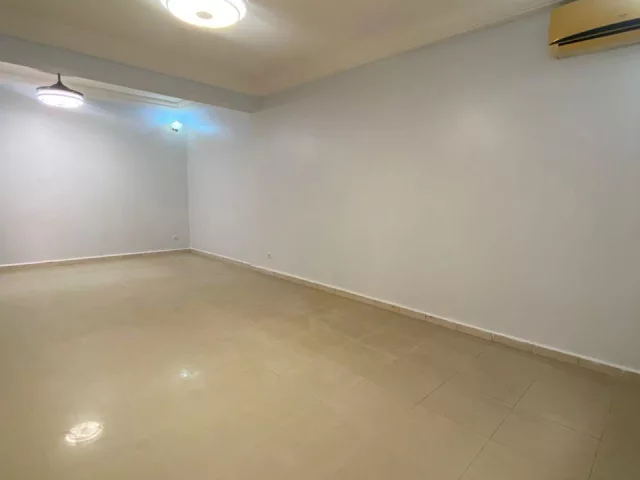 VILLA R+1 À LOUER MERMOZ Mermoz • Dakar Sénégal