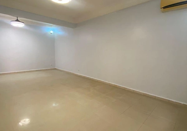 VILLA R+1 À LOUER MERMOZ Mermoz • Dakar Senegal