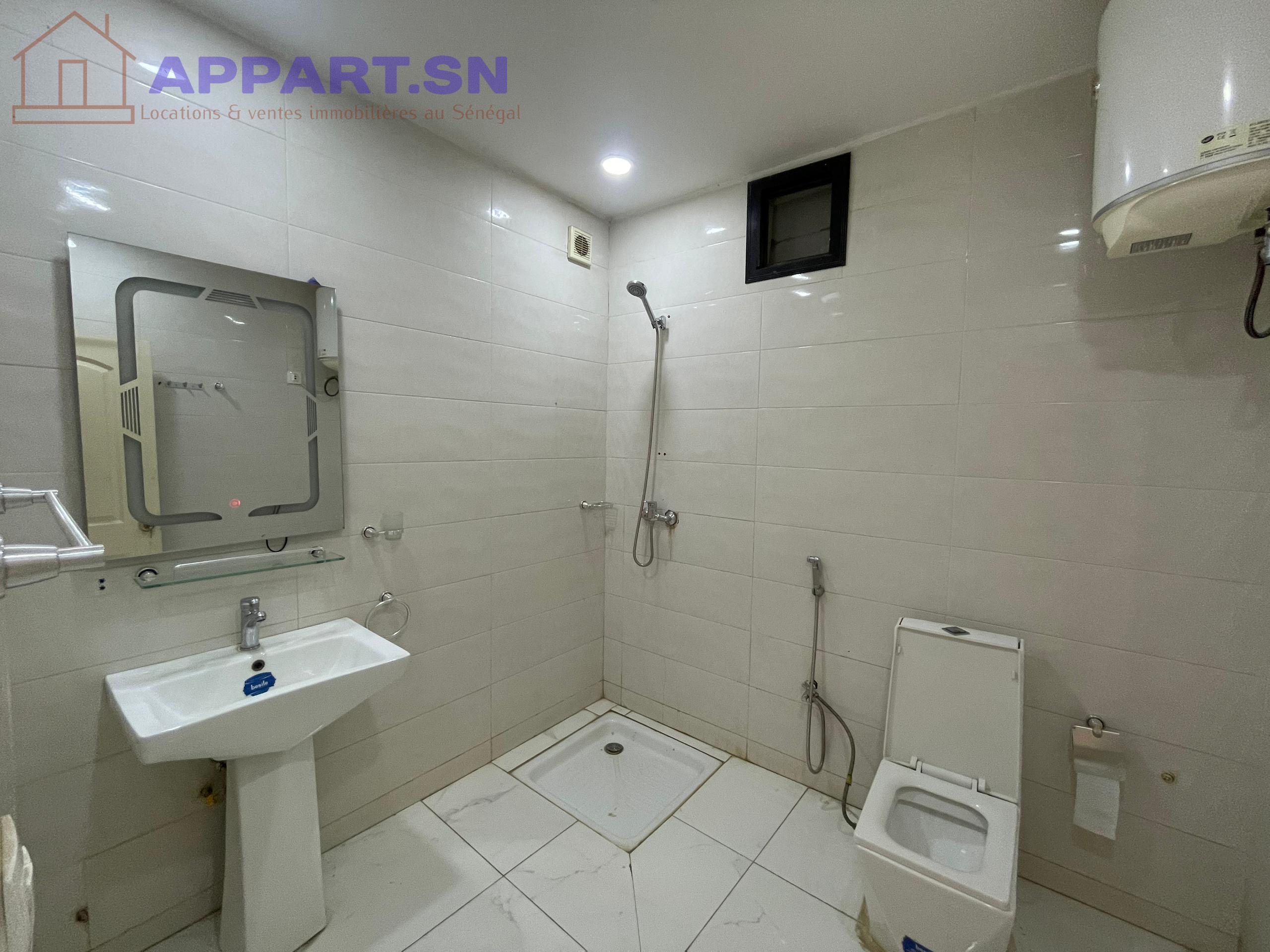 APPARTEMENT F4 À LOUER POINT E Point-E • Dakar Sénégal
