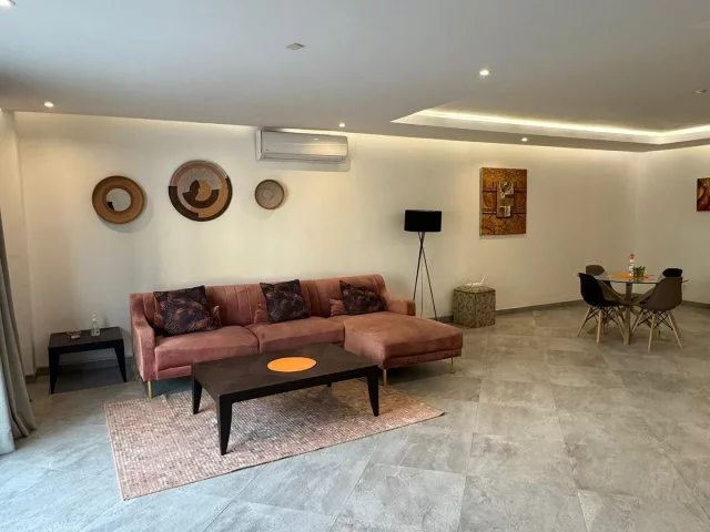 APPARTEMENT NON MEUBLÉ A LOUER AU POINT E Point-E • Dakar Sénégal