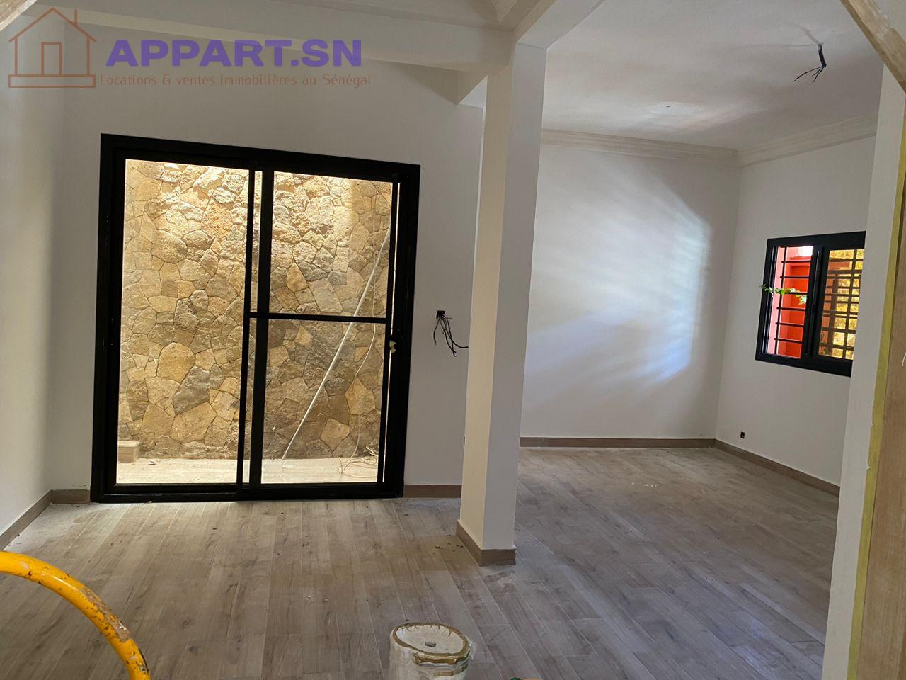 APPARTEMENT F4 À LOUER MARISTES 