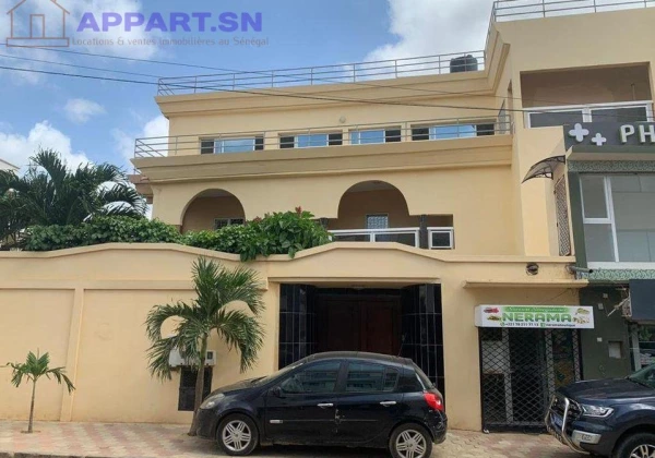 Villa d’angle Cité keur gorgui Sacré-Cœur • Dakar Senegal