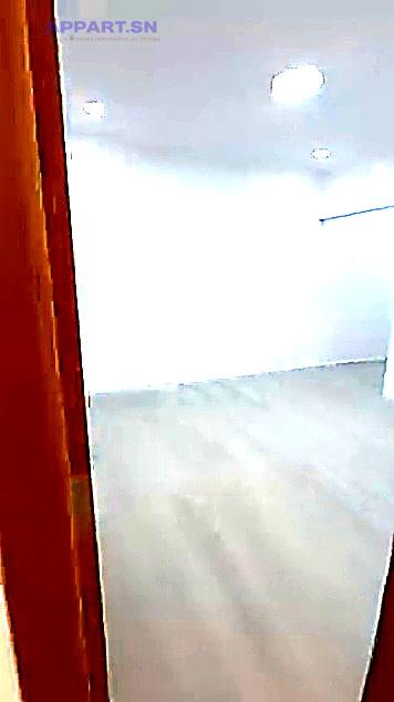 Chambre avec salle de bain privée à louer au Point E – Quartier Résidentiel Point-E • Dakar Sénégal