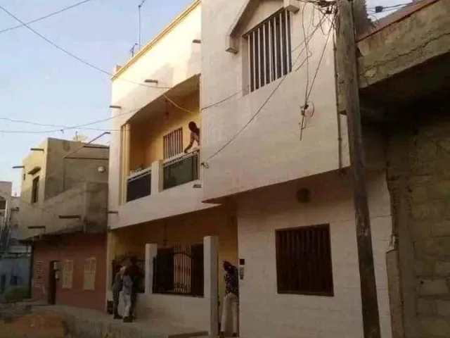 Villa R+1 aux parcelles assainies u8 Ngor • Dakar Sénégal