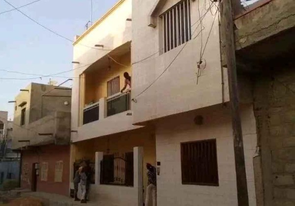 Villa R+1 aux parcelles assainies u8 Ngor • Dakar Senegal