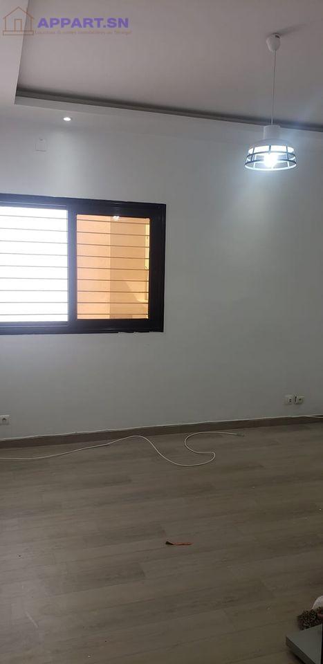 Chambre simple aux Almadies