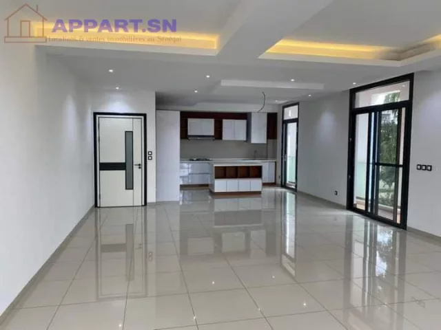 Appartement F4 à vendre aux Almadies Almadies • Dakar Sénégal