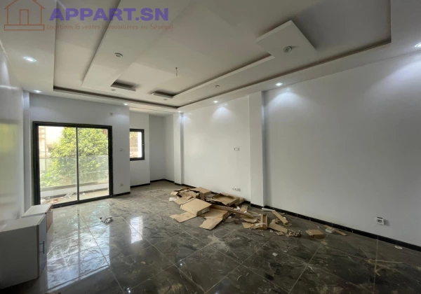 APPARTEMENT F4 À LOUER MAMELLES Cité Mbackiou Faye • Dakar Senegal