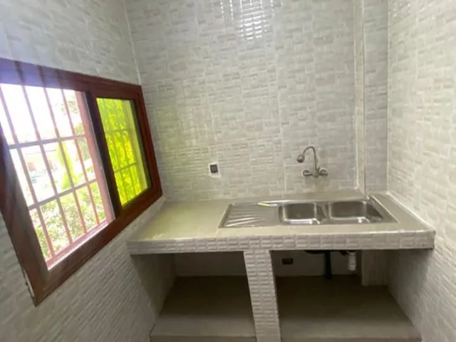 Studio à louer à Sipres 2 Dakar Sénégal