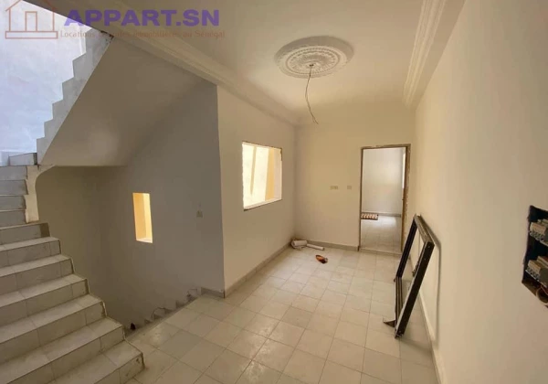 Villa R+1 Mamelles Cité Mbakiyou Faye Mamelles • Dakar Senegal