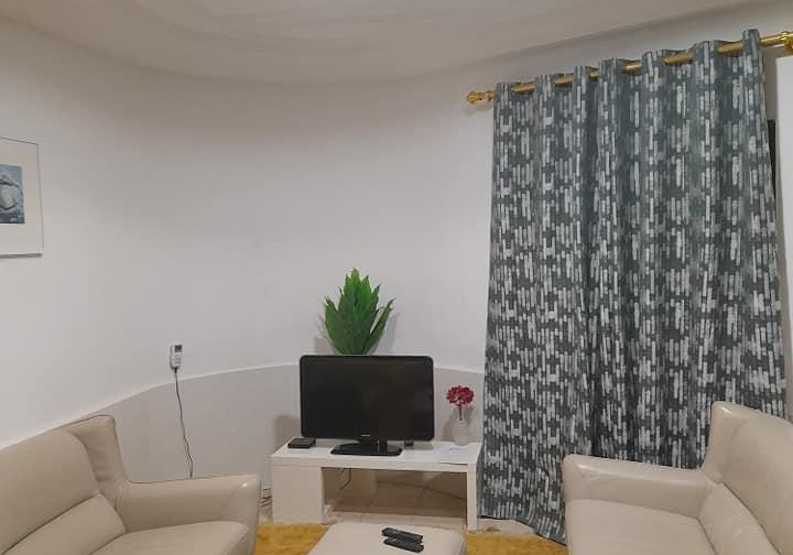 Studio meublé Foire VDN Dakar Sénégal