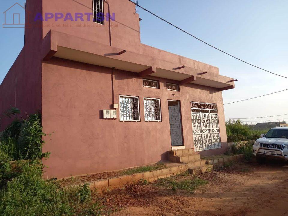 Villa sortie péage Diamnadio