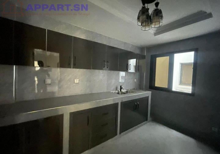 APPARTEMENT F4 À LOUER MAMELLES  Almadies Sénégal