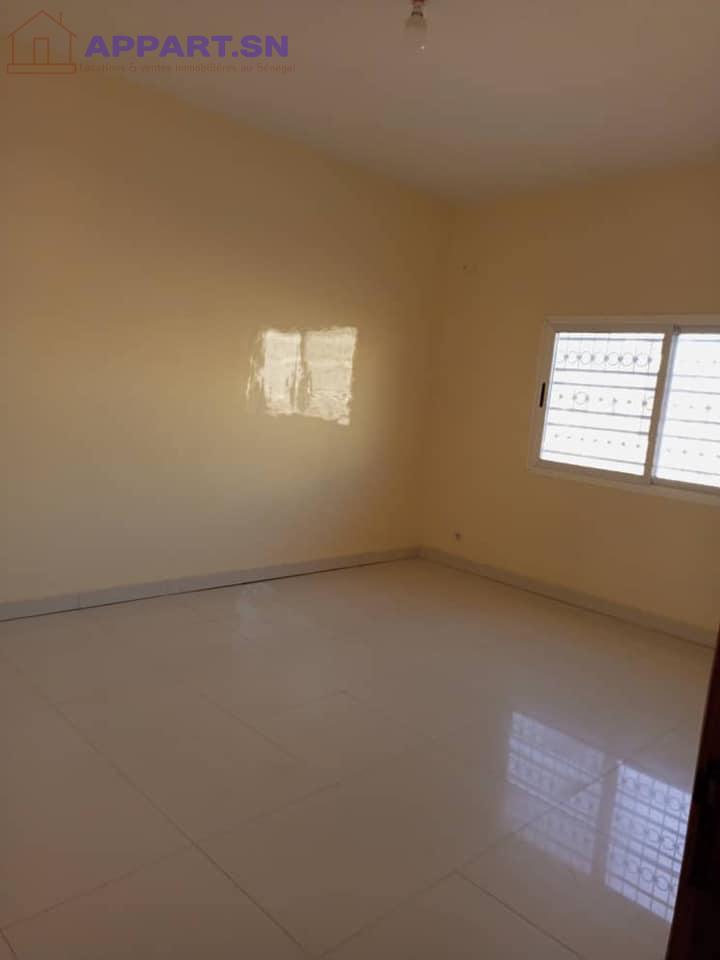 Appartement rez-de-chaussée Keur Massar