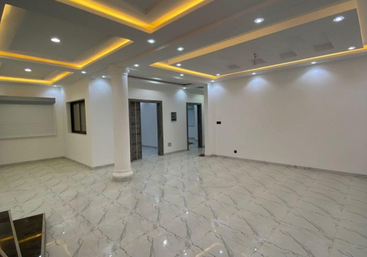 Villa R+2 à louer aux Almadies Ngor • Dakar Sénégal