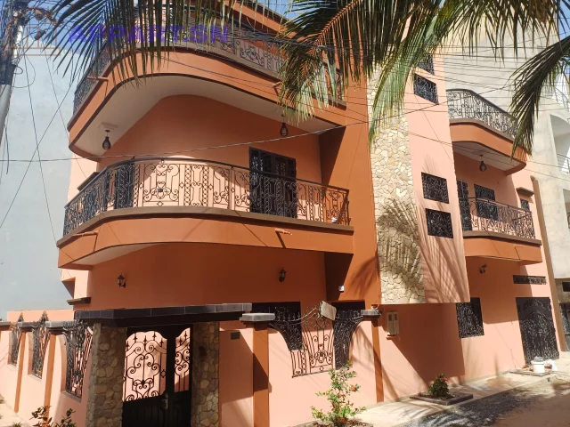 Villa R+2 Mermoz Cité Batrain Mermoz • Dakar Sénégal