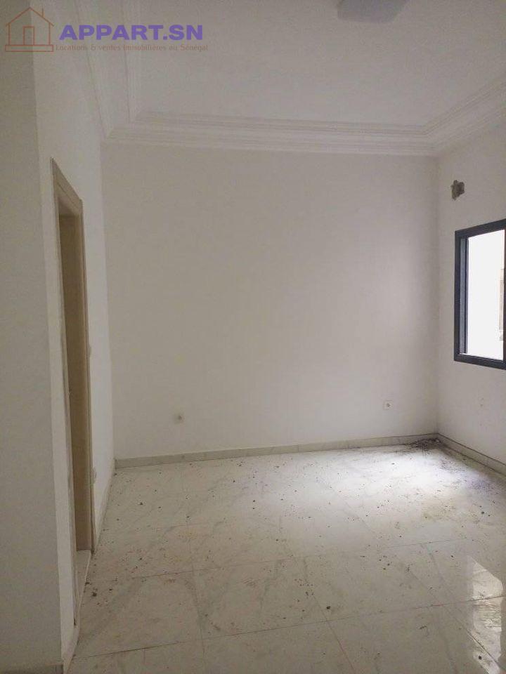 Appartement F4 aux Mamelles Mbackiyou Faye