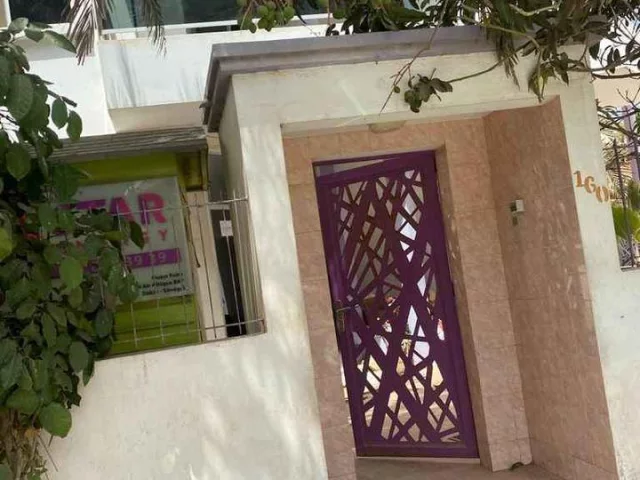 Villa R+2 commercial Ouest Foire Ouest-Foire • Dakar Sénégal