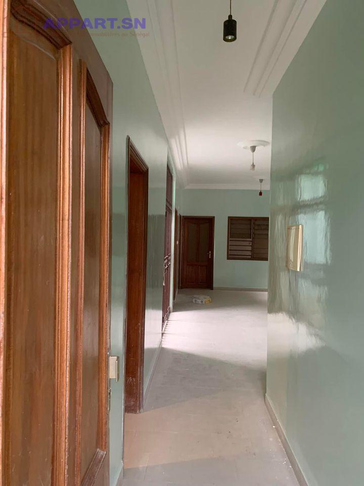 Appartement F4 Parcelles Assainies