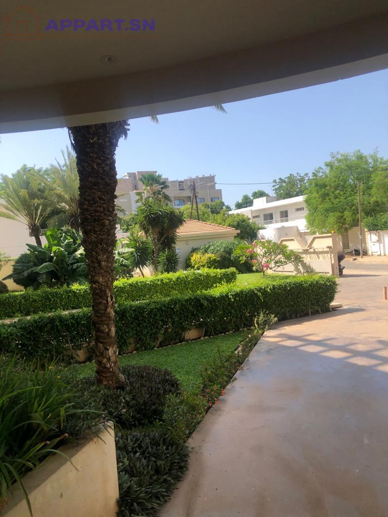 Appartement meublé à Fann Résidence
