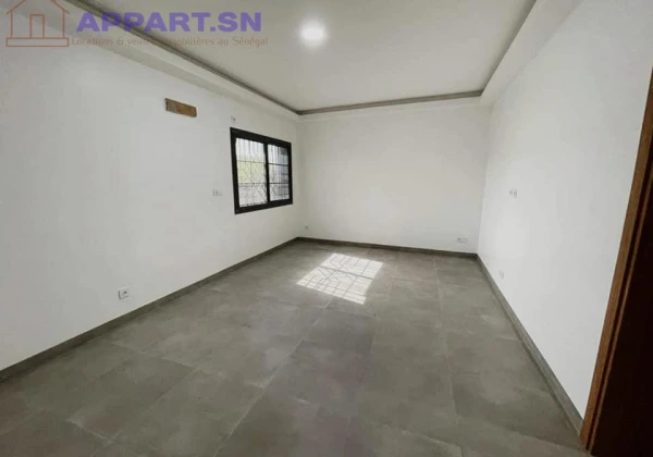 APPARTEMENT F3 À SICAP FOIRE Dakar Senegal