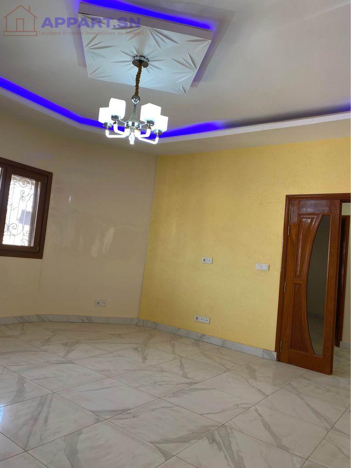 Villa à louer Cité Sipres Mbao