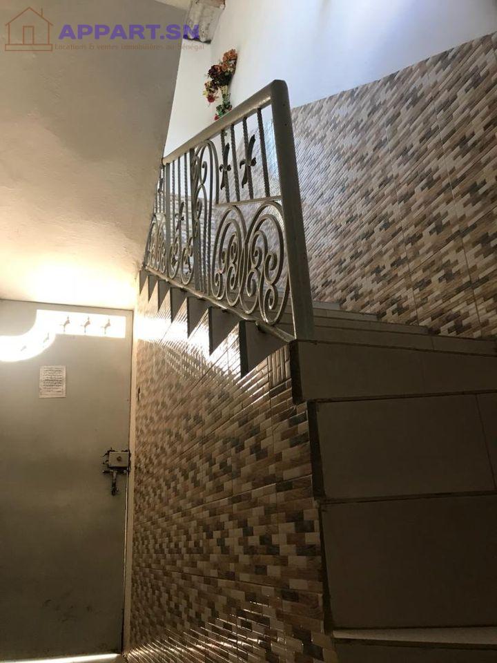 Maison R+1 à vendre à Keur Massar