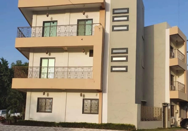 Villa Duplex R+1 Haute standing Hann Maristes Hann Mariste • Dakar Senegal