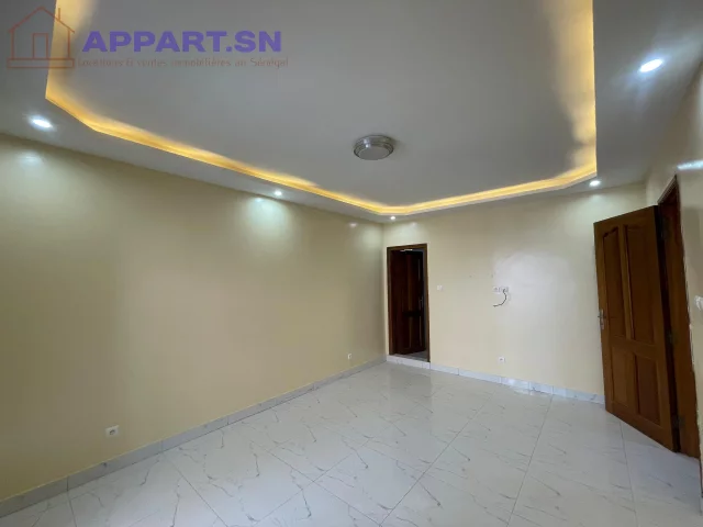 APPARTEMENT F3 À LOUER MAMELLES Cité Mbackiou Faye • Dakar Sénégal