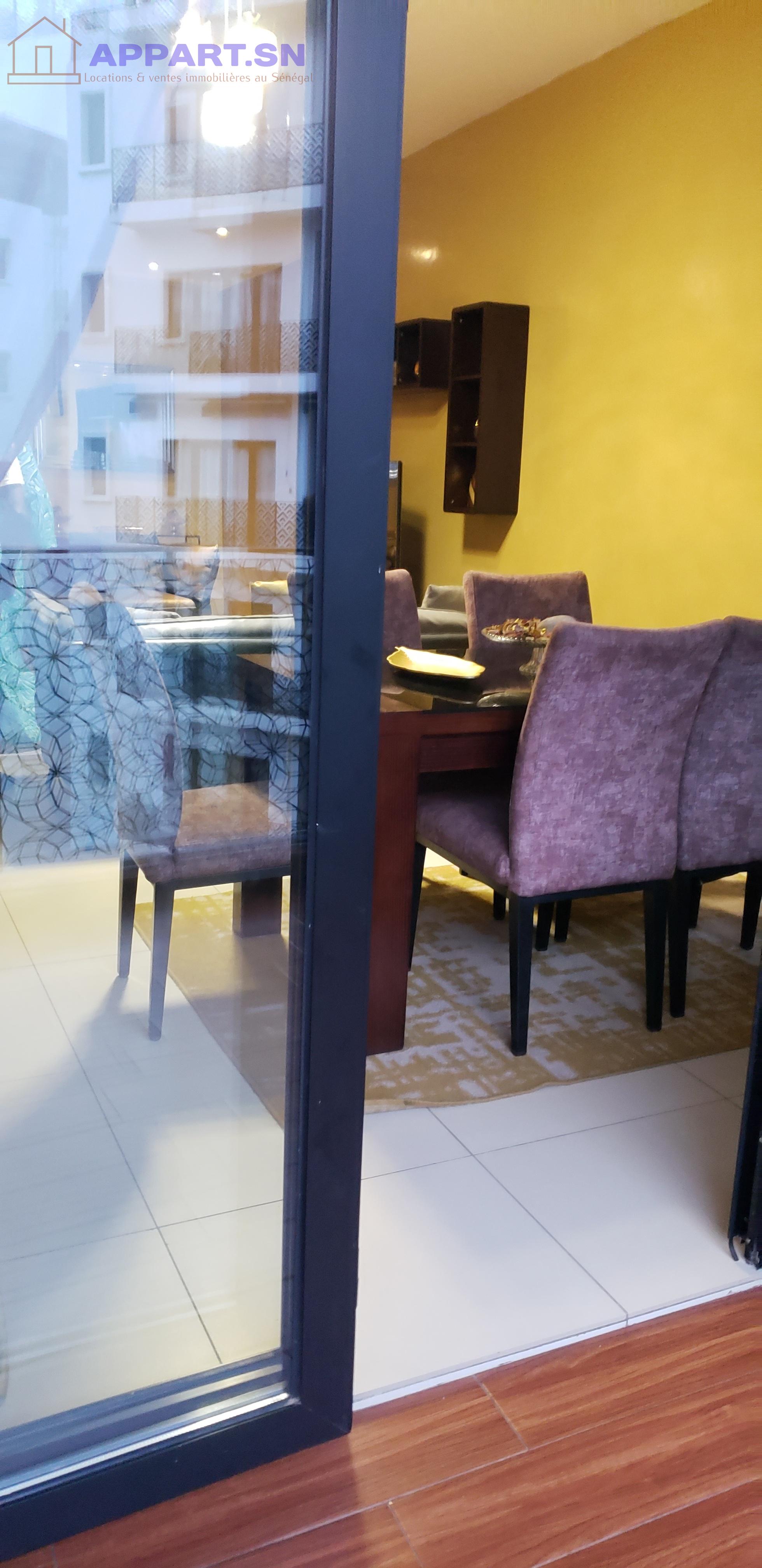 APPARTEMENT À VENDRE 
