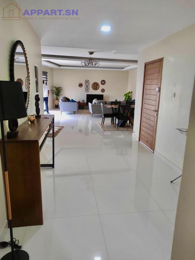 Appartement premium à louer aux almadies 