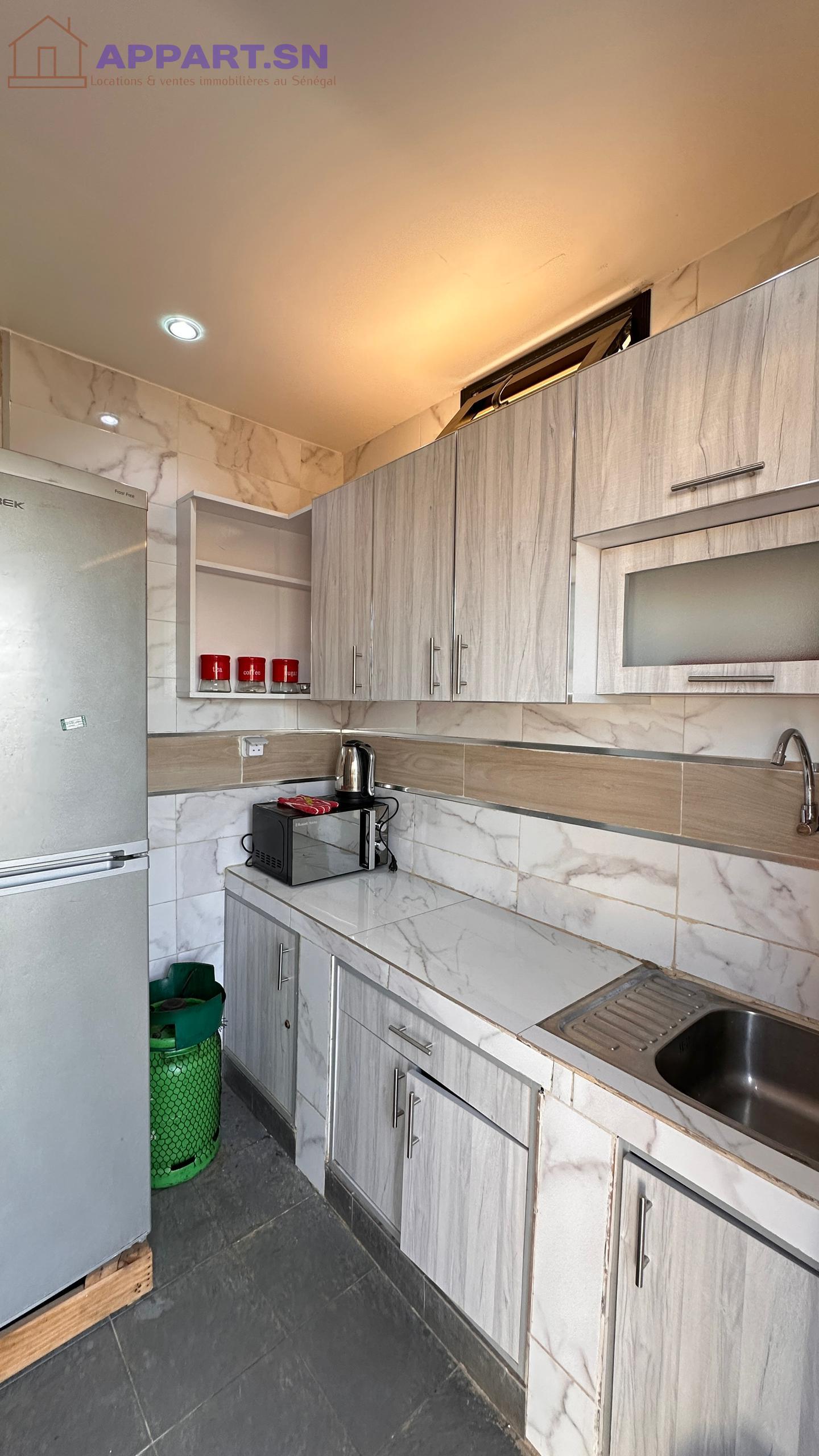Studio meublé avec terrasse privée CITÉ SIPRES 2 Dakar Sénégal