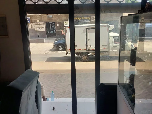 MAGASIN À LOUER AMITIÉ 3 Amitié • Dakar Sénégal