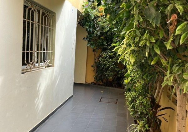 Villa R+1 à Golf Cité Alioune Sow Golf Cité Alioune Sow Sénégal