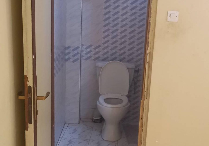 Chambre avec salle de bain à ouest foire Ouest-Foire • Dakar Sénégal