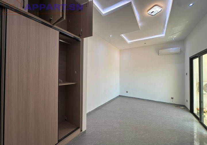 APPARTEMENT F3 À LOUER ALMADIES RECASEMENT  Ngor Sénégal