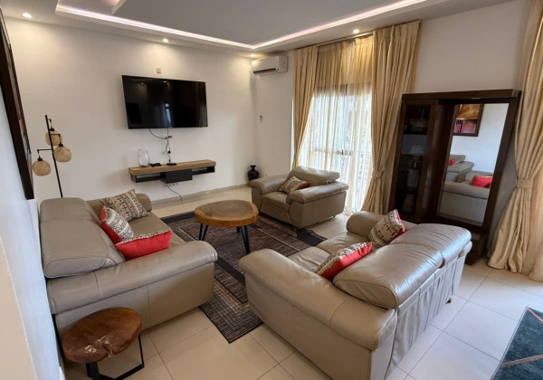 Appartement Meublé de haut Standing – 166 m² au Point E Point-E • Dakar Senegal
