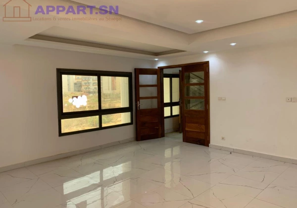 APPARTEMENT F3 À LOUER MAMELLES CHEIKH AMAR Mamelles • Dakar Senegal