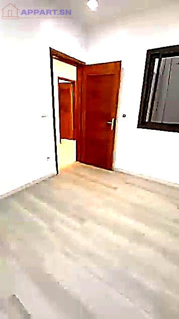 Chambre avec salle de bain privée à louer au Point E – Quartier Résidentiel Point-E • Dakar Senegal