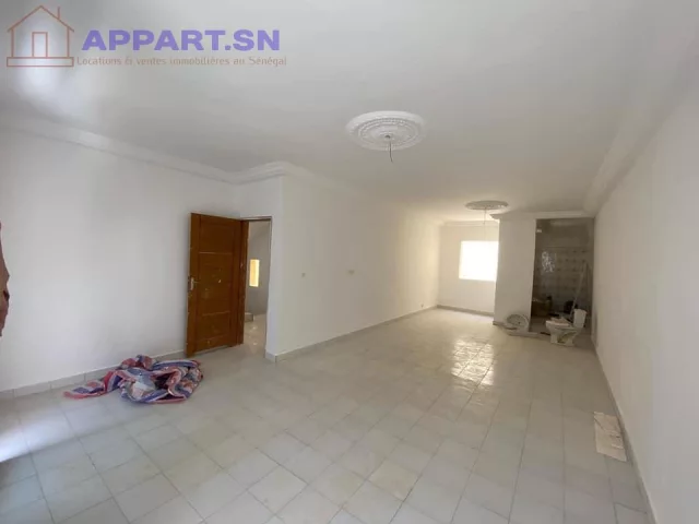 Villa R+1 Mamelles Cité Mbakiyou Faye Mamelles • Dakar Sénégal