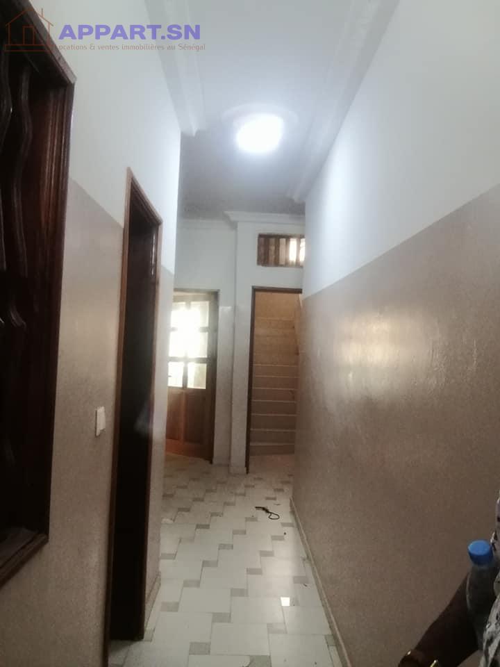 Joli studio à louer à Zac Mbao