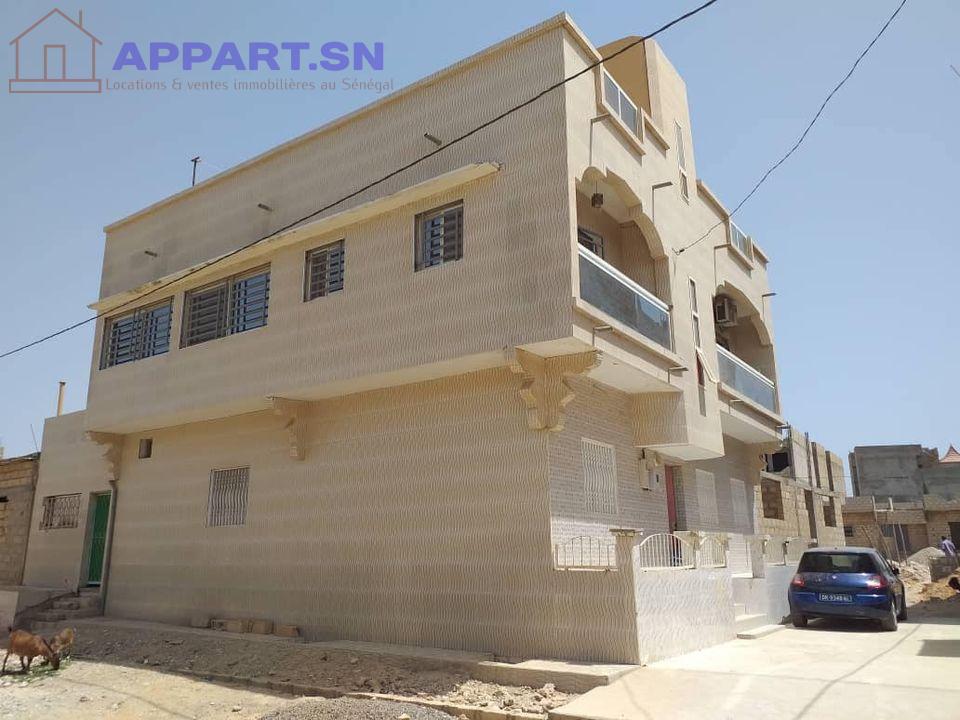 Villa R+1 à vendre Keur Ndiaye Lo