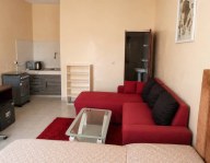Mini studio meublé avec balcon à Ngor – Derrière le Stade Dakar, Ngor Senegal