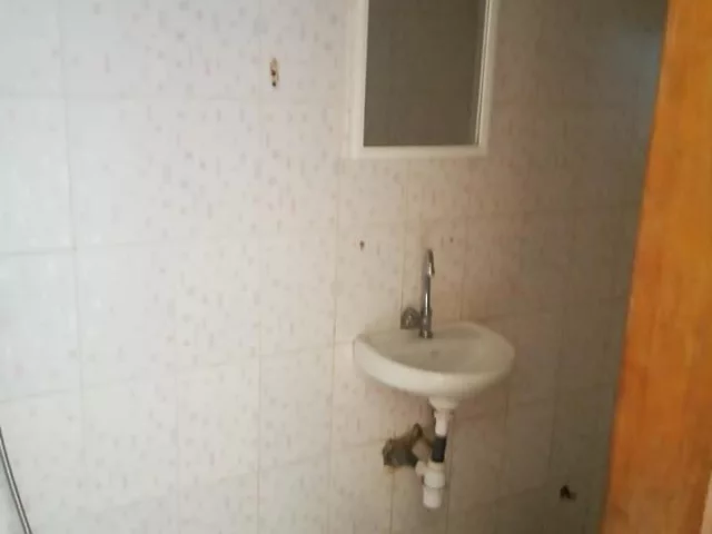 Chambre salle de bain balcon à Médina Dakar Sénégal