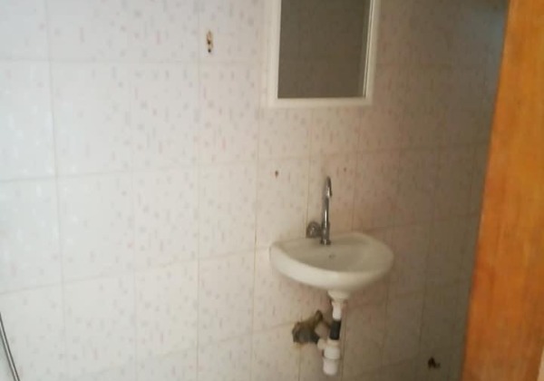 Chambre salle de bain balcon à Médina Dakar Senegal