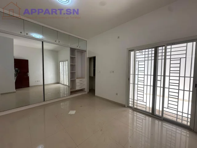 APPARTEMENT F4 À LOUER CITÉ KEUR GORGUI Dakar Sénégal